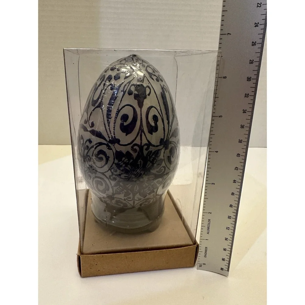 Bombay Egg‎ Shaped Candle with Stand Blue and White